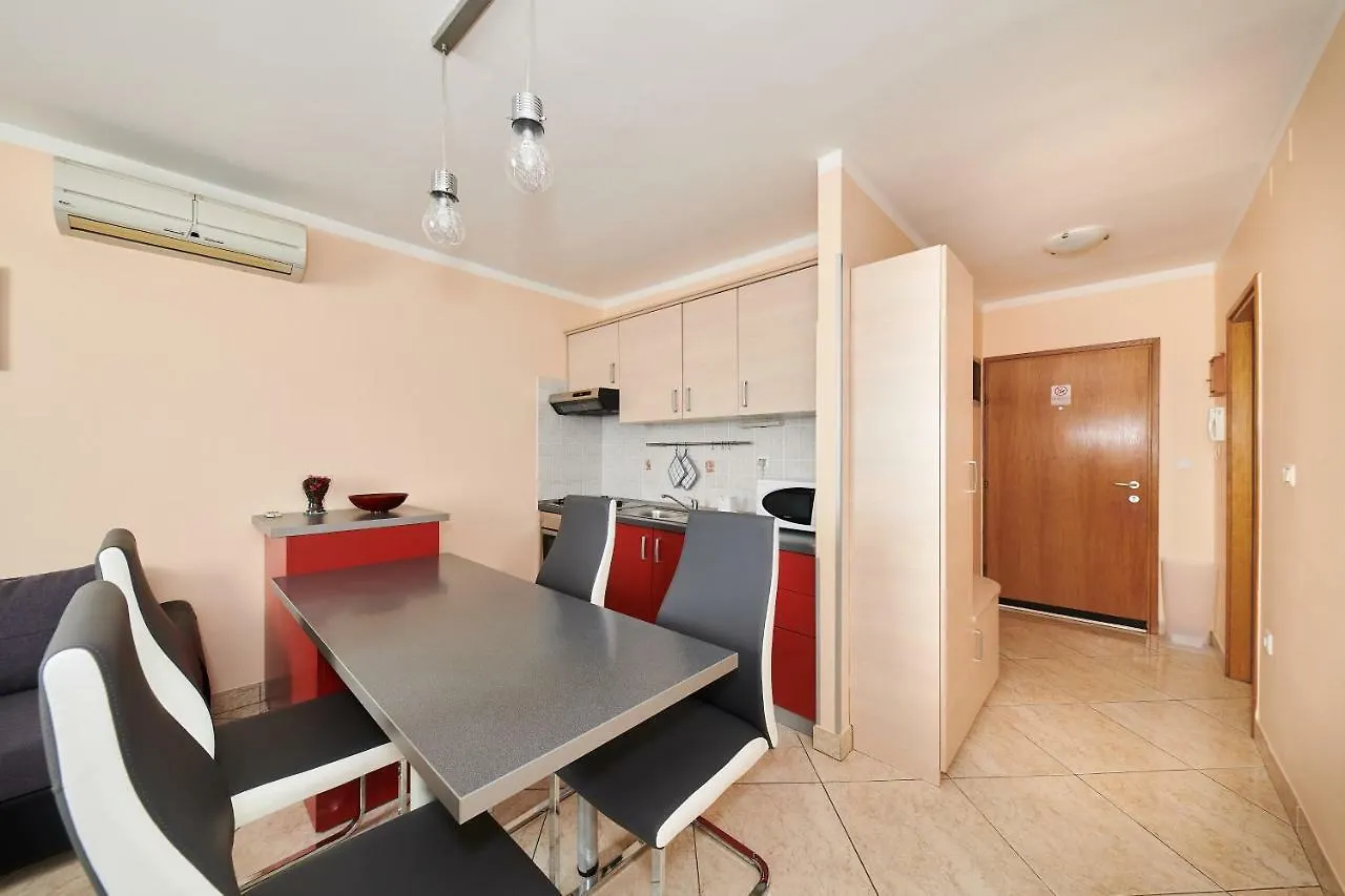 Apartment Vita Moela 23 & 24 Umag 0*,